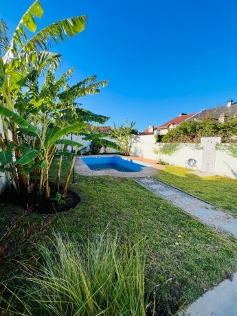 Mar del Plata, ,2 BathroomsBathrooms,Casa,En Venta,1055